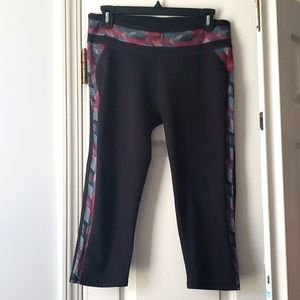 Fabletics Cropped Leggings